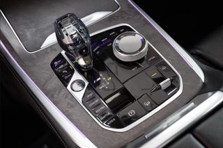 BMW X7 2019 SKY LOUNGE