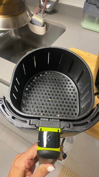 Freidora de aire Cecotec negra