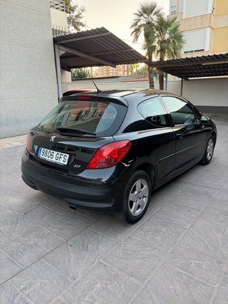 Peugeot 207 año 2008 PERFECTO ESTADO