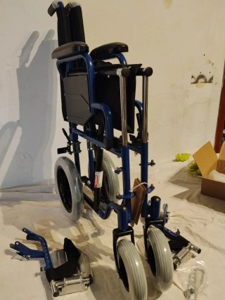 GIMA - Silla de ruedas Essex