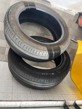 2 Neumáticos Michelin Primacy 3 215/55 R17