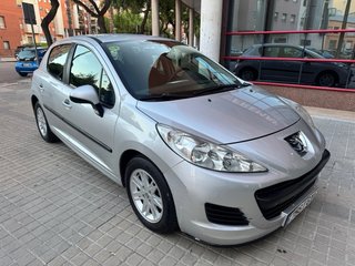 Peugeot 207 2010 145.000KMS impecable!!