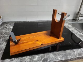 Jamonero de madera