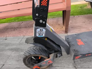 Patinete Eléctrico Kukirin G4 pasado por dgt
