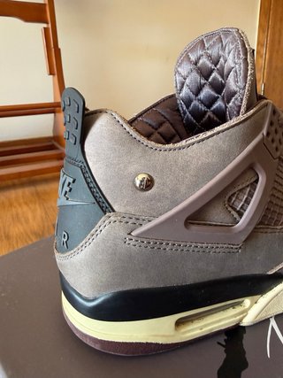 Jordan 4 A Ma Maniere