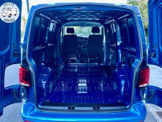 Volkswagen Transporter 6.1 BICOLOR 2.0 TDI 2022