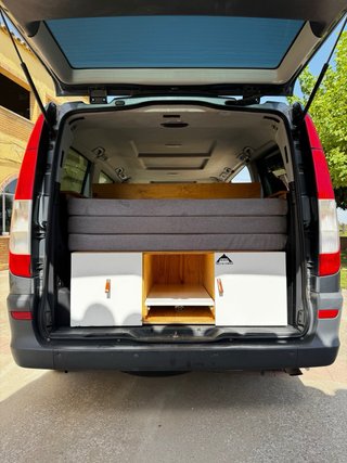 Mercedes-Benz Vito 2010