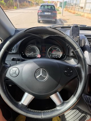 Mercedes-Benz Vito 2010