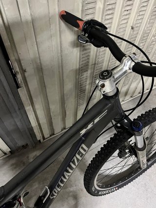 Bicicleta de Montaña Specialized XC Gris