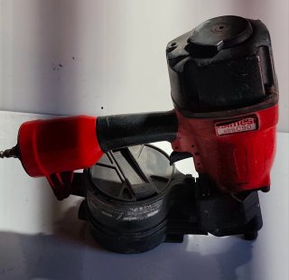 Clavadora Neumática Simesi C90