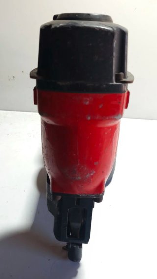 Clavadora Neumática Simesi C90