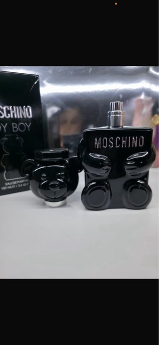 Moschino Toy Boy Perfume Negro
