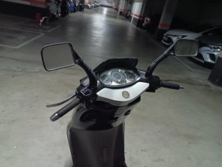 Aprilia Leonardo 250 cc Maxi Scooter