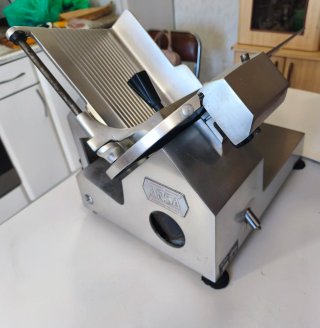Cortadora de Embutidos Profesional