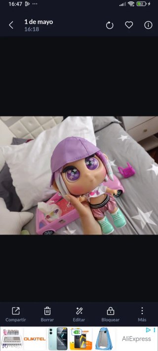 Muñeca Trotties morada con Limusina
