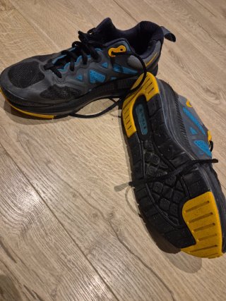 Zapatillas Nike Air Max Negras y Amarillas