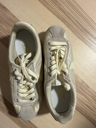 Zapatillas Nike Cortez Beige