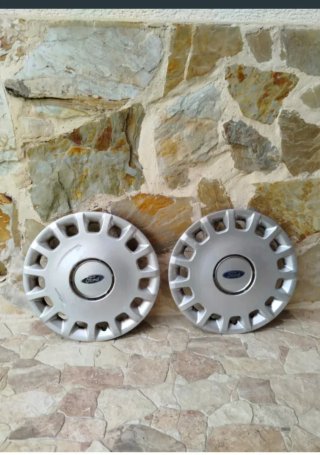3 Tapacubos Ford 15 pulgadas