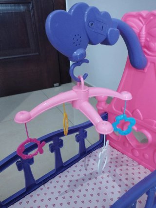 Cuna de juguete