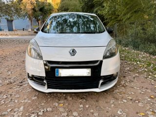 Renault Scenic 2012