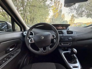 Renault Scenic 2012