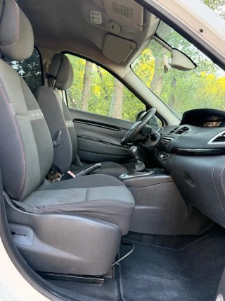 Renault Scenic 2012