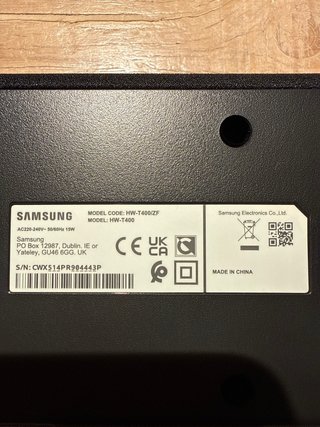 Barra de Sonido Samsung HW-T400 Negra