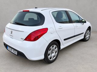 Peugeot 308 . Año 2011