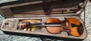 Violín 4/4 SONICAKE con funda y arco