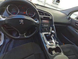 Peugeot 3008 2016