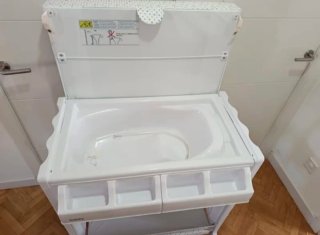 Cambiador bebé con bañera Babify