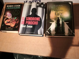 Se venden lote de 3 libros