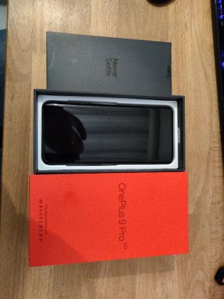 OnePlus 9 Pro