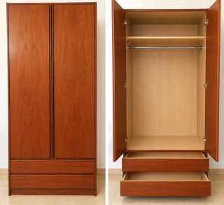 Armario Clásico de Madera con Cajones