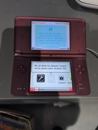Nintendo DSi XL Granate