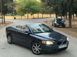 Volvo C70 2009