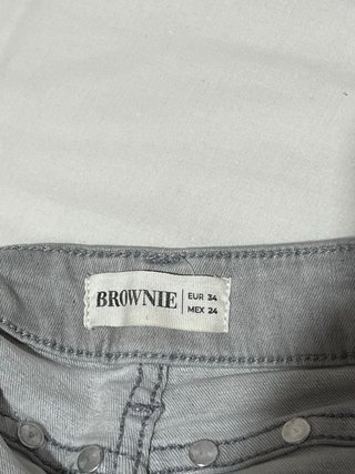 Pantalones grises campana