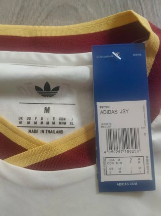 Camiseta España 2 estrellas + FIFA