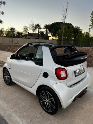Smart Fortwo Cabrio 0.9 Personalización Brabus.