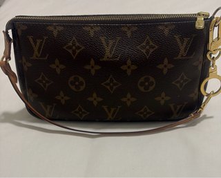 Bolso Pochette Louis Vuitton AUTÉNTICO