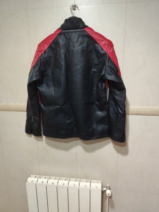 Chaqueta Cuero Motera Negra y Roja