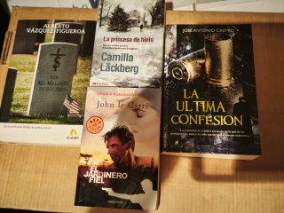 Se venden 4 novelas