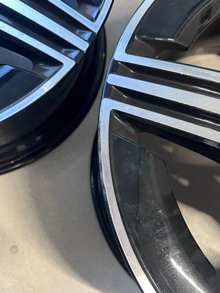 4 Llantas 20” Originales Mercedes AMG GLC C254