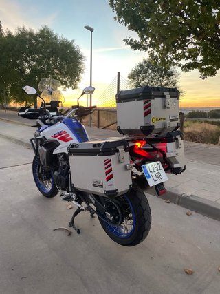 Macbor Montana XR5 Azul y Blanca