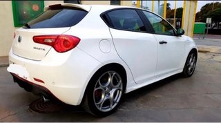 Alfa Romeo Giulietta Veloce 1.7 240 CV