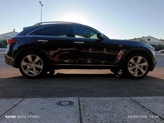 Infiniti FX37 2009