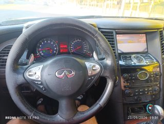 Infiniti FX37 2009
