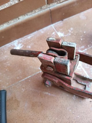 Herramientas construcción y encofrados