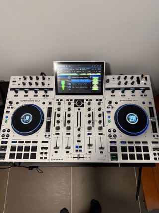 Denon DJ Prime 4+ Controlador DJ