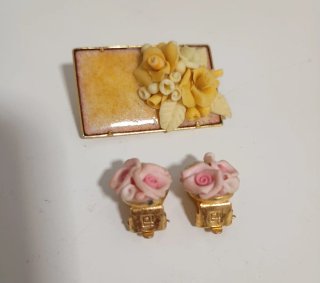 Set de Broche y Pendientes Flores